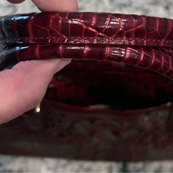 Brahmin
Layla Melbourne Embossed Leather Satchel - Picture 2 of 9